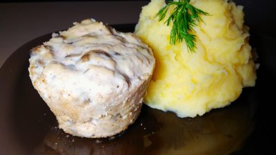 Куриное суфле с грибами в духовке