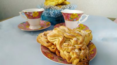 Песочное печенье Хризантемы через мясорубку