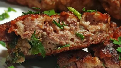 Рубленые котлеты из куриной печени с зеленью