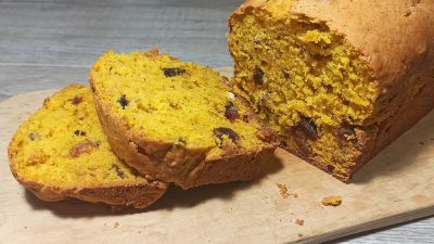 Сладкий тыквенный кекс-хлеб с орехами и сухофруктами