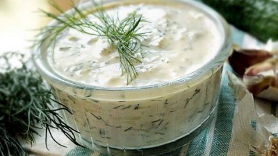 Укропно-йогуртовый соус к морепродуктам