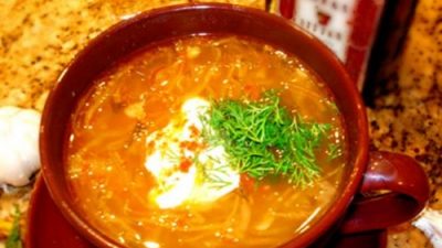 «Уральские» щи с курицей