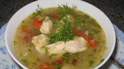 Уха из налима с каперсами