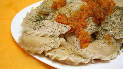 Вареники с картофелем, морковью и луком