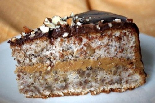 Рецепт торта с грецкими орехами и курагой: