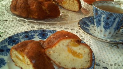 Воздушный персиковый кекс