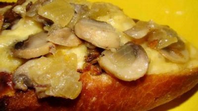 Хрустящие булочки с грибами