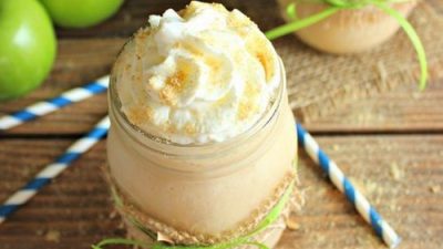 Яблочно-медовый коктейль на кефире