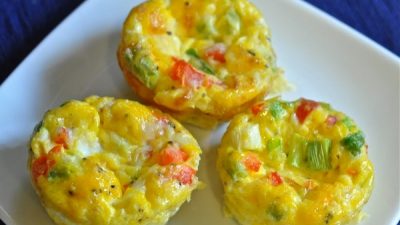 Яичные кексы с ветчиной и сыром