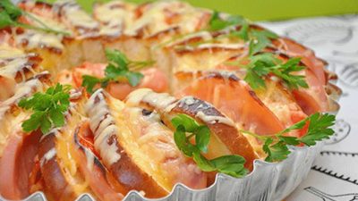 Яичный коблер с сыром и ветчиной