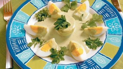 Яйца с соусом-хрен по-японски