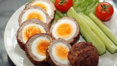 Яйца в свином фарше по-шотландски