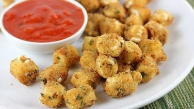 Закуска из моцареллы в панировке