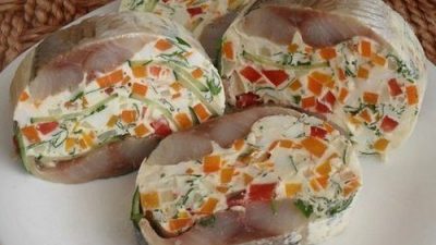 Закуска из сельди с  красным перцем