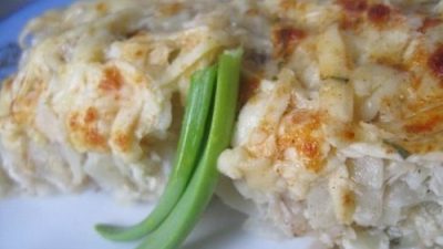 Запеченное куриное филе с пекинской капустой и яйцом