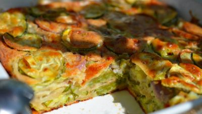 Запеканка из цукини с луком и сыром