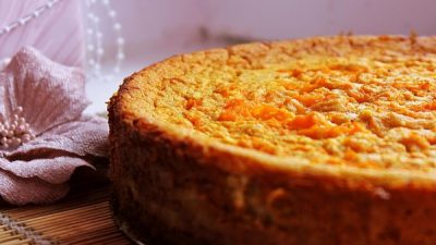 Запеканка из тыквы с изюмом и творогом