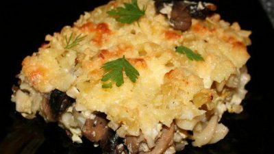 Запеканка с курицей и грибами по-итальянски