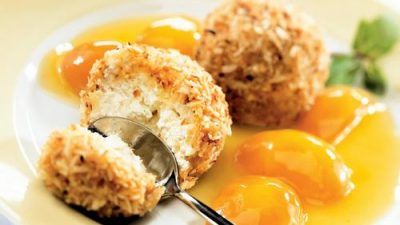 Жареное мороженое в хрустящей панировке