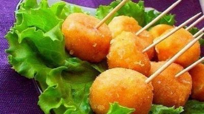 Жареные чесночно-сырные шарики