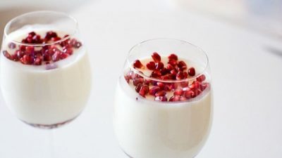 Желе из сметаны с гранатом