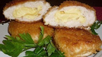 Зразы из куриного филе с сыром
